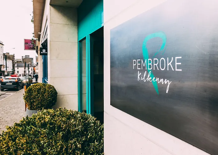 ホテル Pembroke 4*